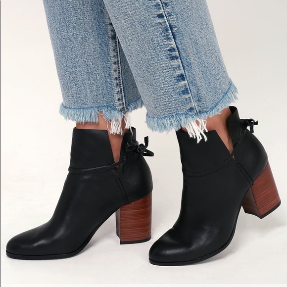 Kelsi Dagger Wesley Black Leather Ankle Bootie - Picture 3 of 13